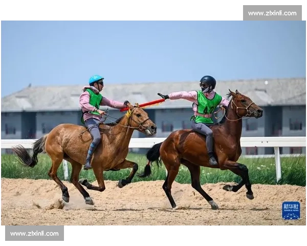 锡林郭勒蒙古马超级联赛总决赛燃情开赛 万马奔腾演绎草原速度与激情 锡林郭勒蒙古马超级联赛总决赛燃情开赛 万马奔腾演绎草原速度与激情