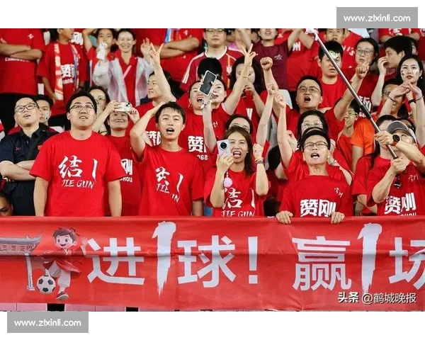 苏超保安招募风波：官方叫停临时招聘，球迷应聘需警惕信息陷阱